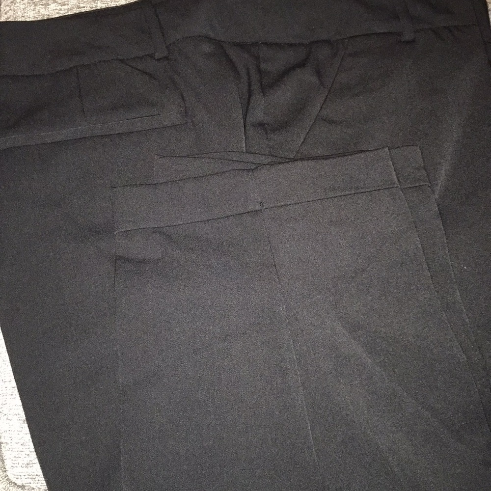 Capri pants - Picture 2 of 4